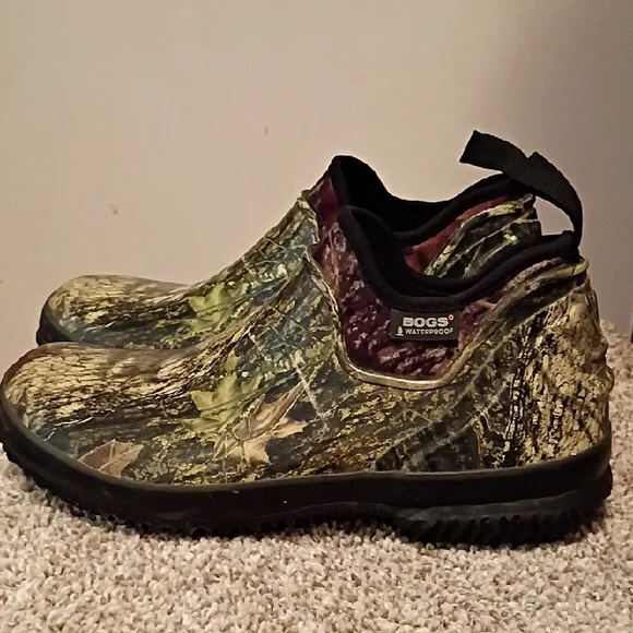 BOGS - Men's Camo Waterproof Boots - Picture 1 of 9